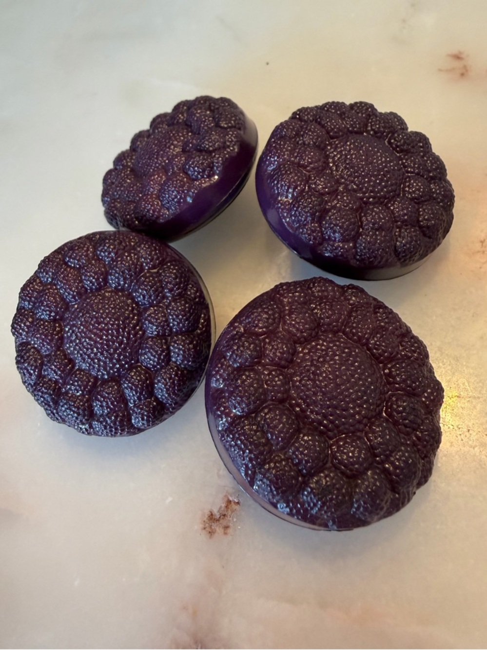 Vintage Mid Century Set Of 4 Purple Plum Floral Coat Buttons